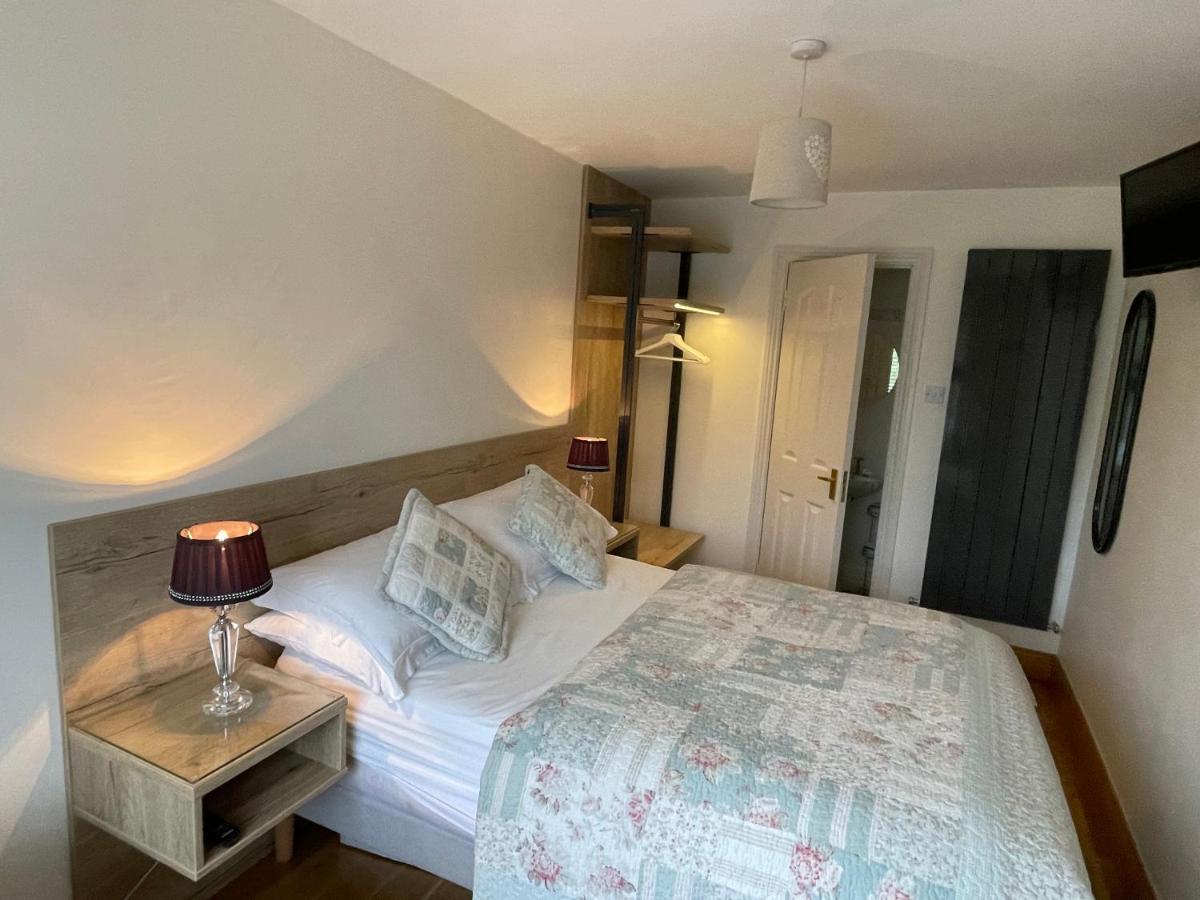 ゴールウェイ The Wave Bed & Breakfast エクステリア 写真